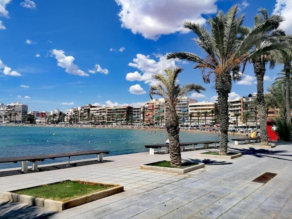 Appartamento Apatrament Torrevieja Esterno foto
