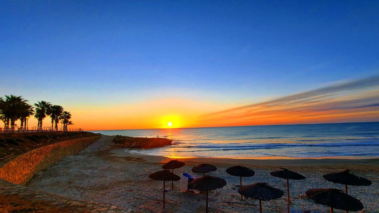 Appartamento Apatrament Torrevieja Esterno foto