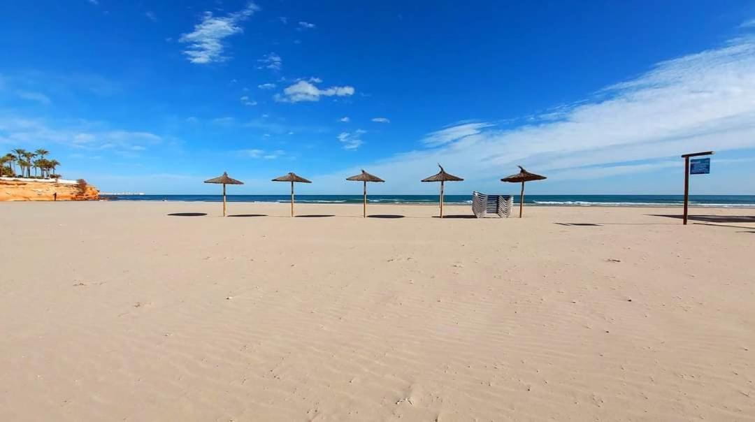 Appartamento Apatrament Torrevieja Esterno foto